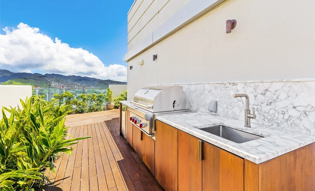 hawaii penthouse a rooftopterracepool04